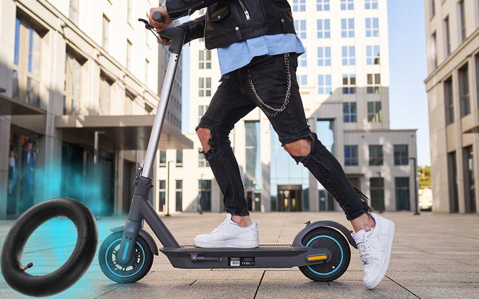 Pasuje do modeli hulajnóg Motus Scooty 10 Lite i Motus Scooty 10