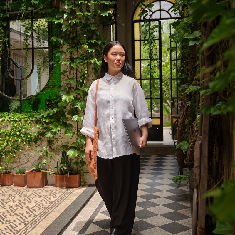 Laptop 2w1 HP Envy x360 14-fc0036ne – Wydajność i mobilność w jednym