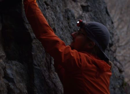 Latarka czołowa Black Diamond Spot