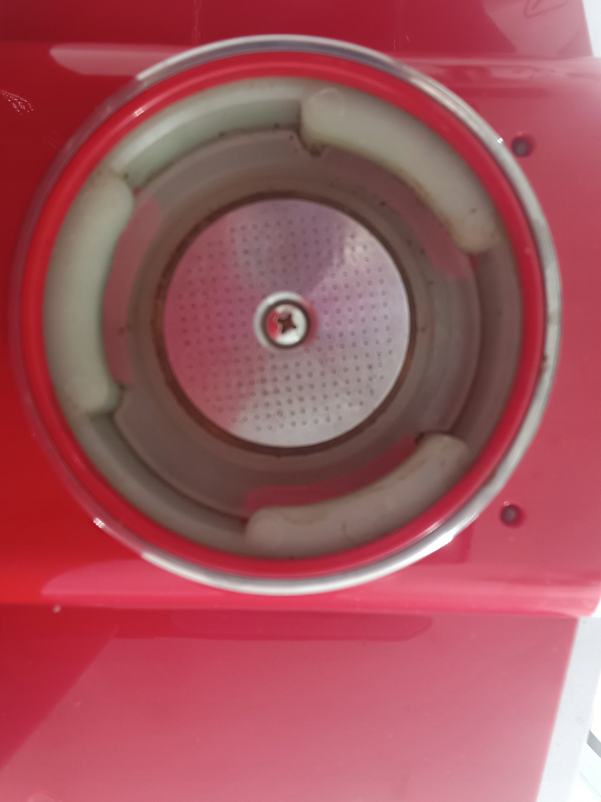 Wydajność i moc – 1350 W dla doskonałego smaku