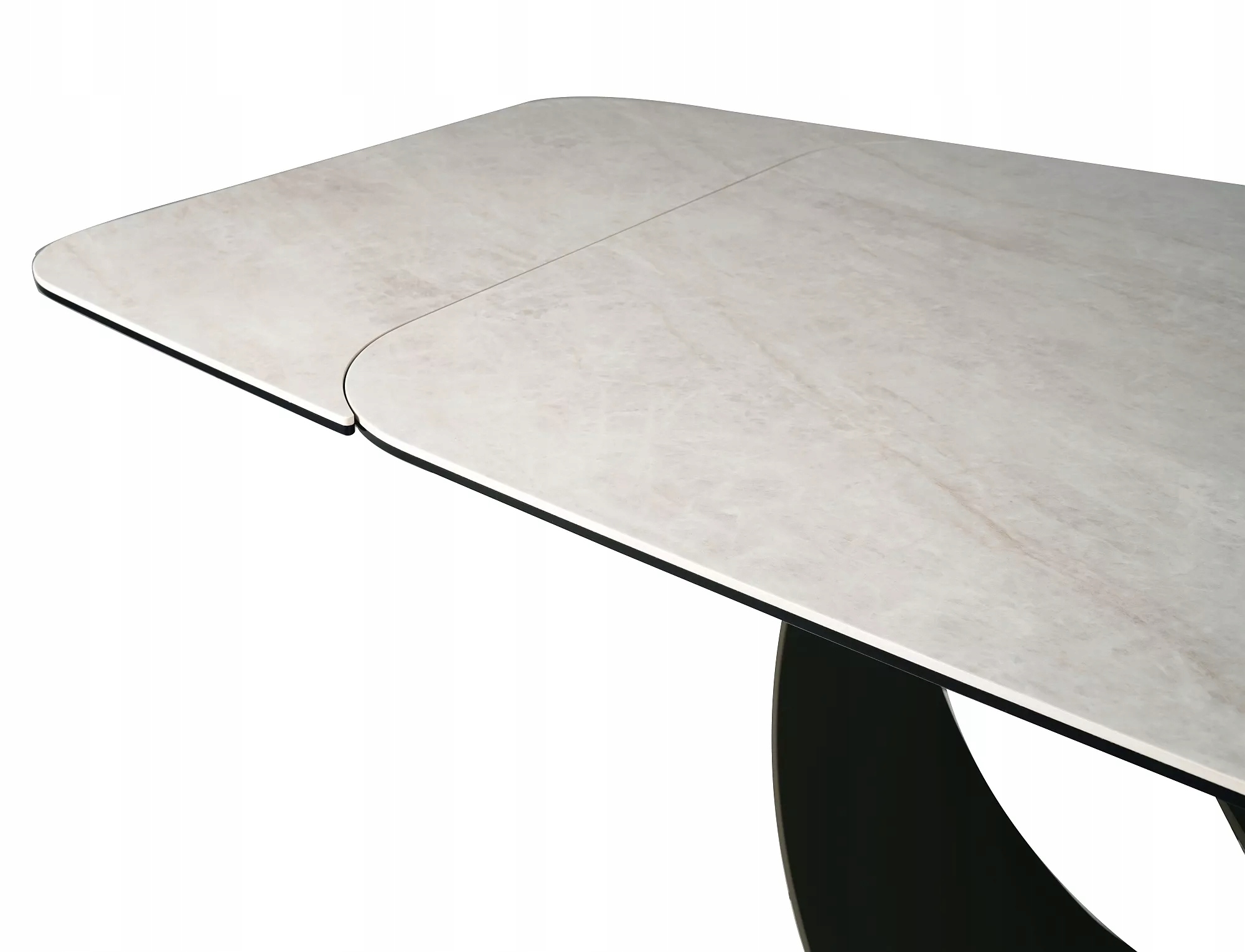 Wymiary stołu: 160(240) x 95 cm – idealny do każdego pomieszczenia