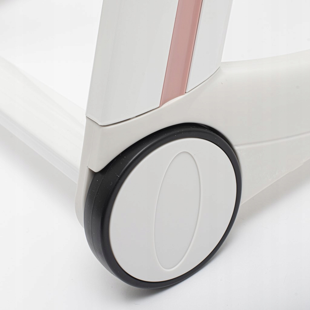 Funkcjonalność z podwójną tacką i łatwym czyszczeniem