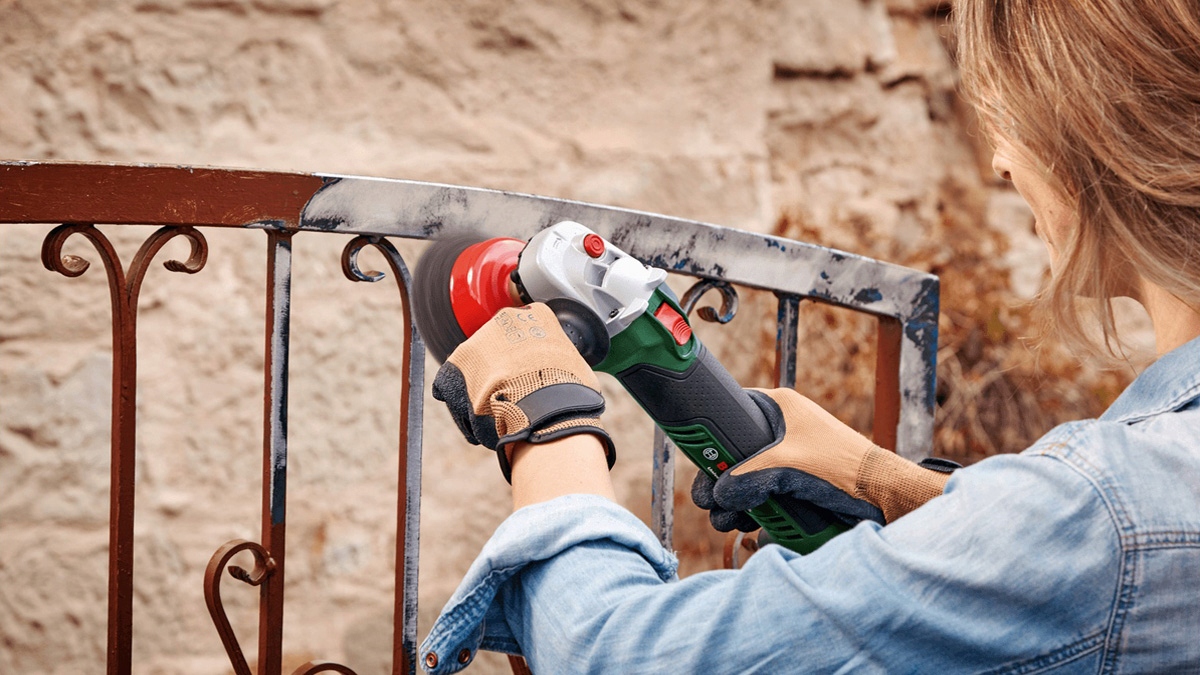 Wszechstronność Zastosowania – Idealna do Metalu, Kamienia i Betonu