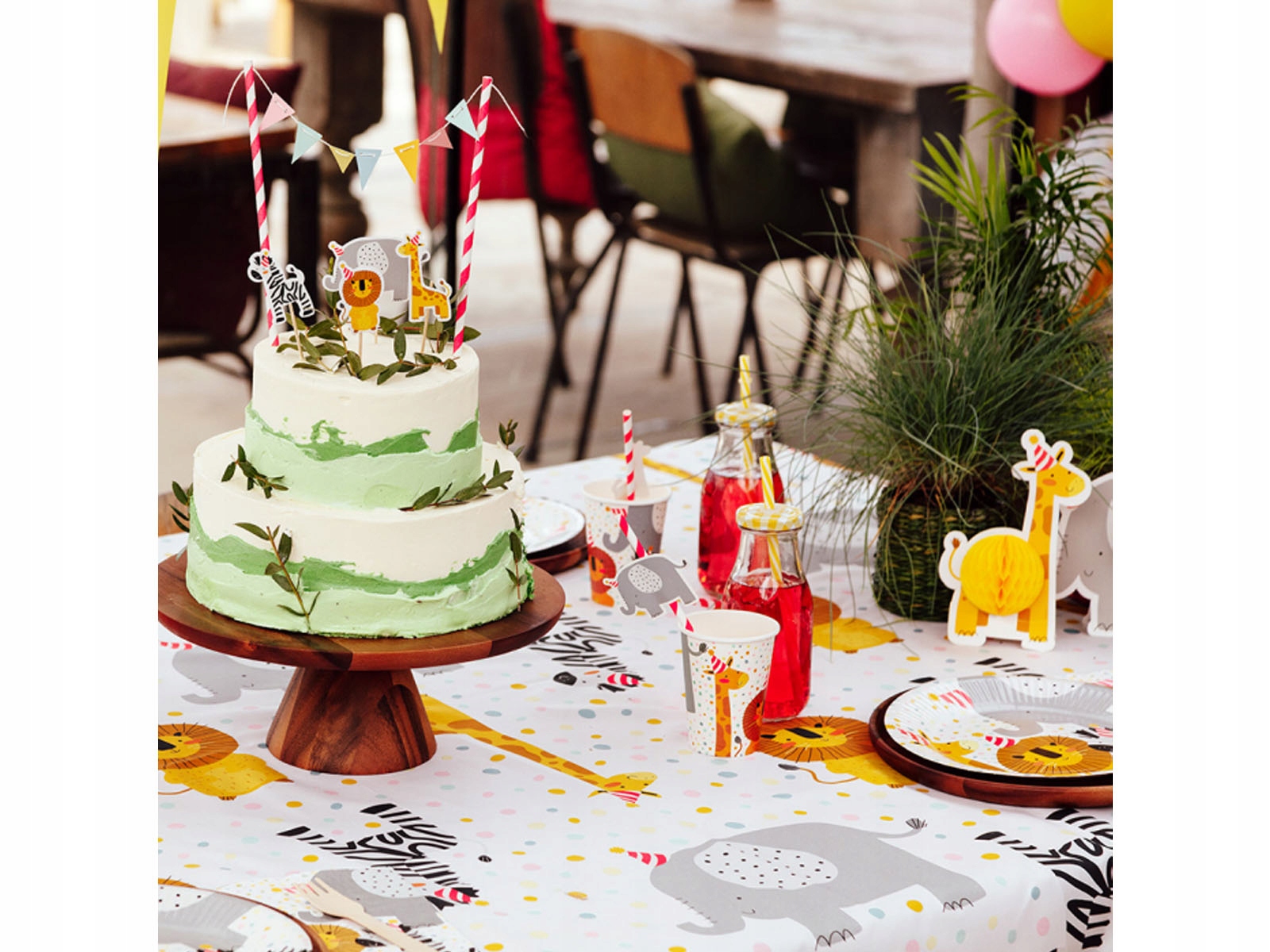 Praktyczne i jednorazowe akcesoria imprezowe