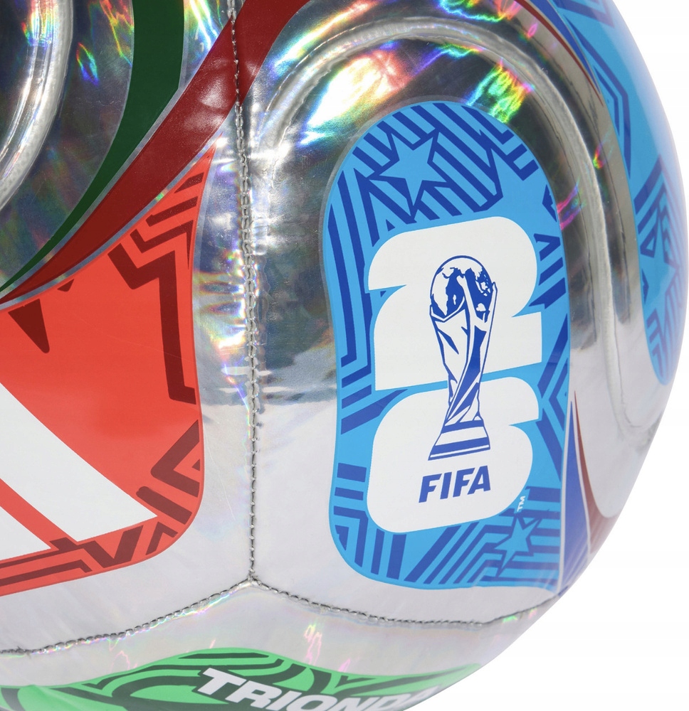 Kolorystyka Multicolor z białymi i niebieskimi akcentami