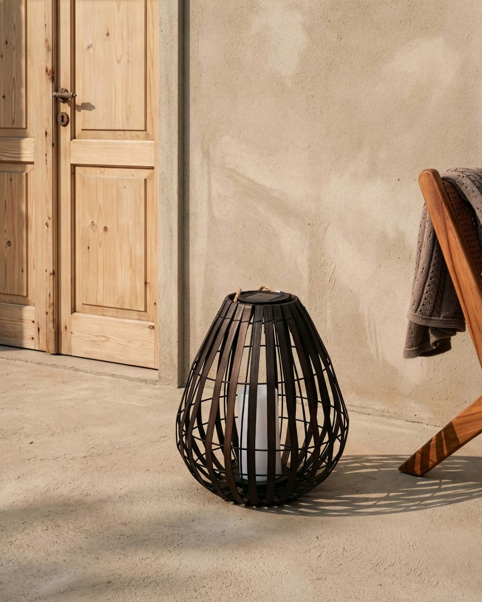 Lampion solarny LUFUPA 61 cm Ciemnobrązowy – Idealny akcent do Twojego ogrodu