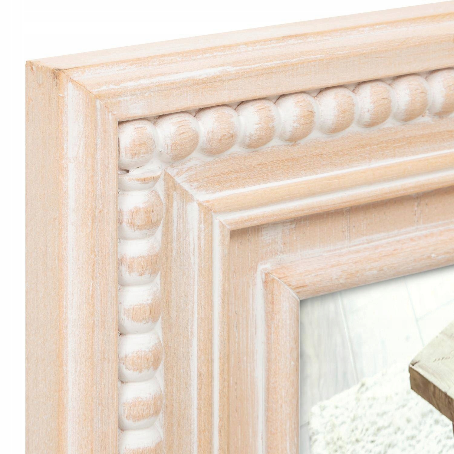 Wykonana z wysokiej jakości sosny