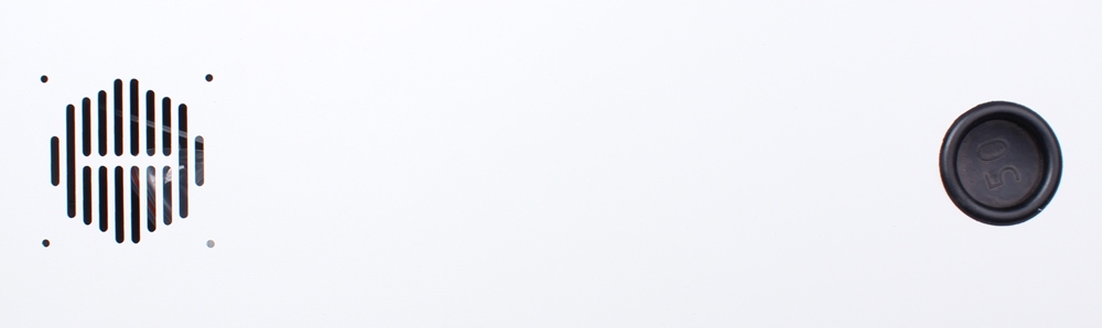 Gumowe dławiki kablowe i otwory na wentylatory