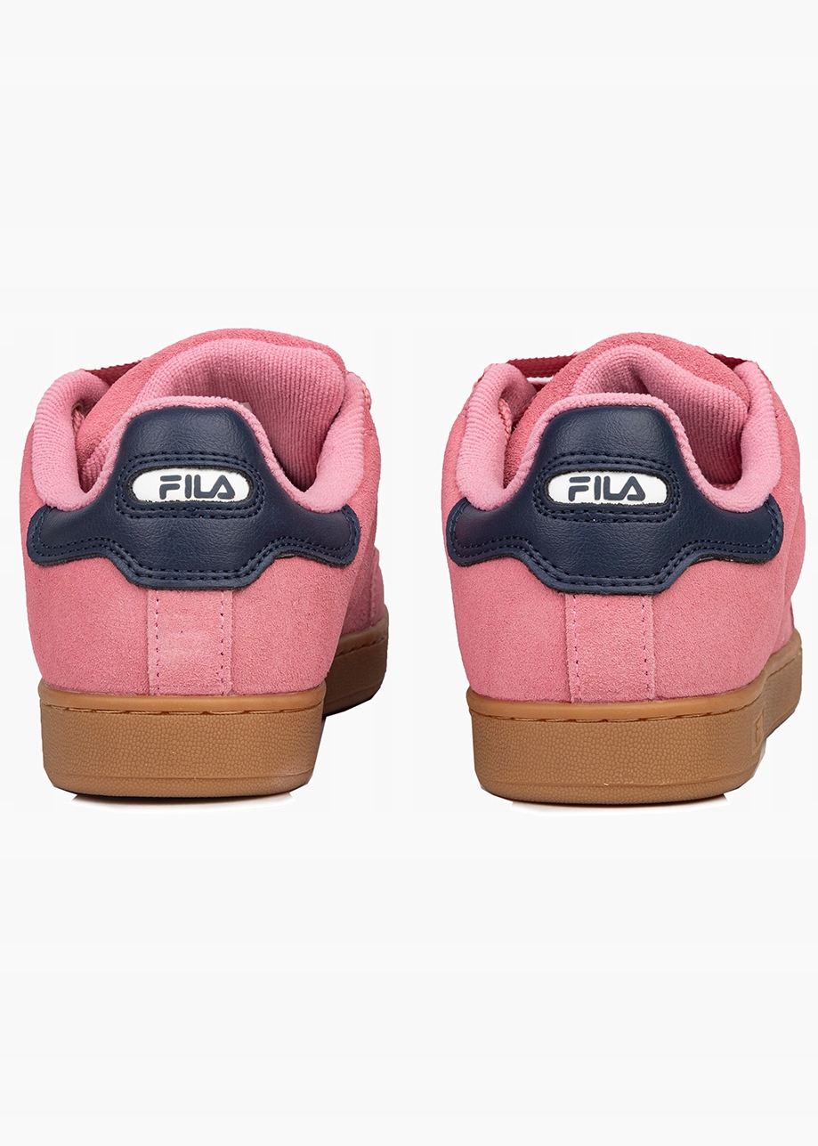 Uniwersalne Sneakersy – Pasują do Każdej Stylizacji