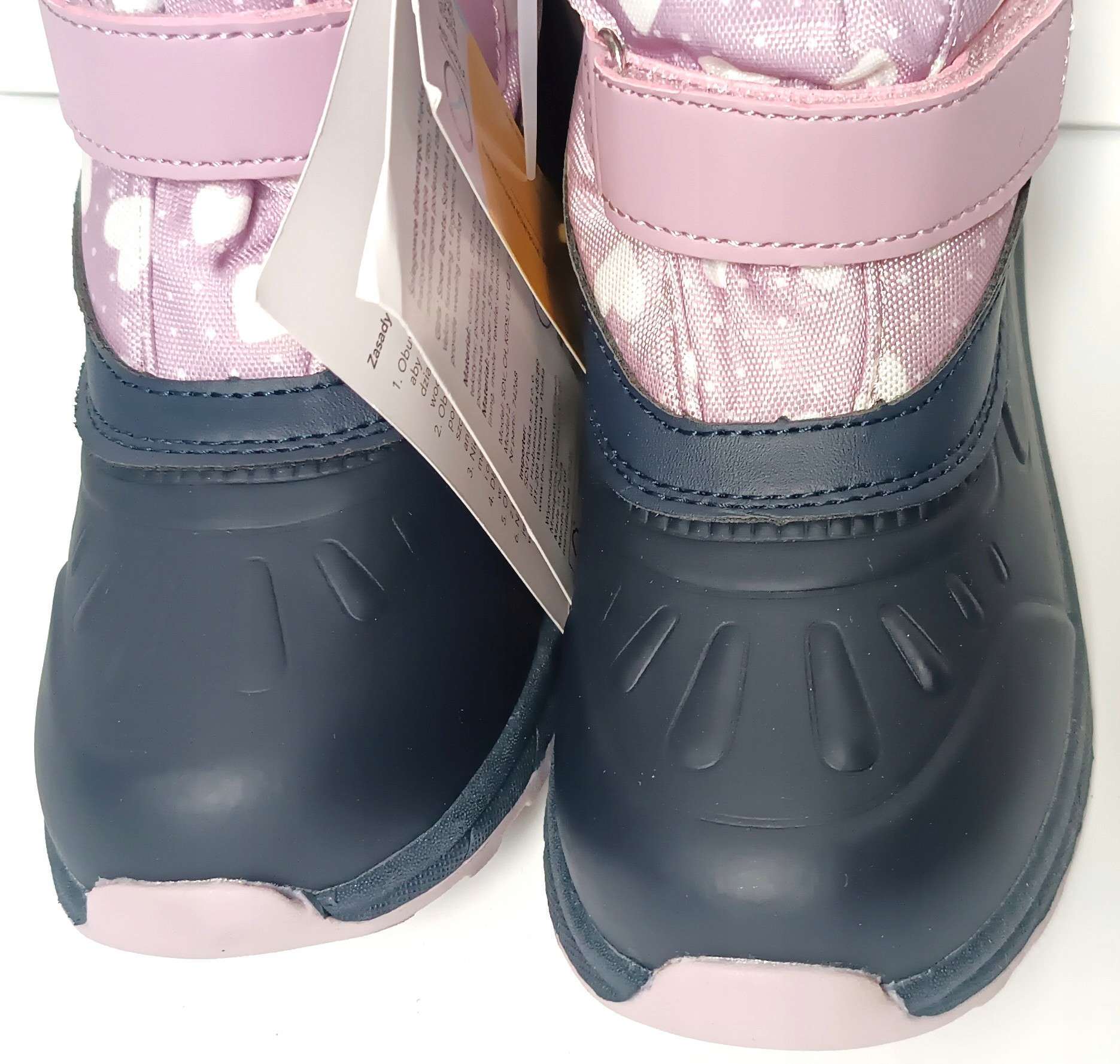 Praktyczne zapięcie na rzepy – Szybkie zakładanie i zdejmowanie