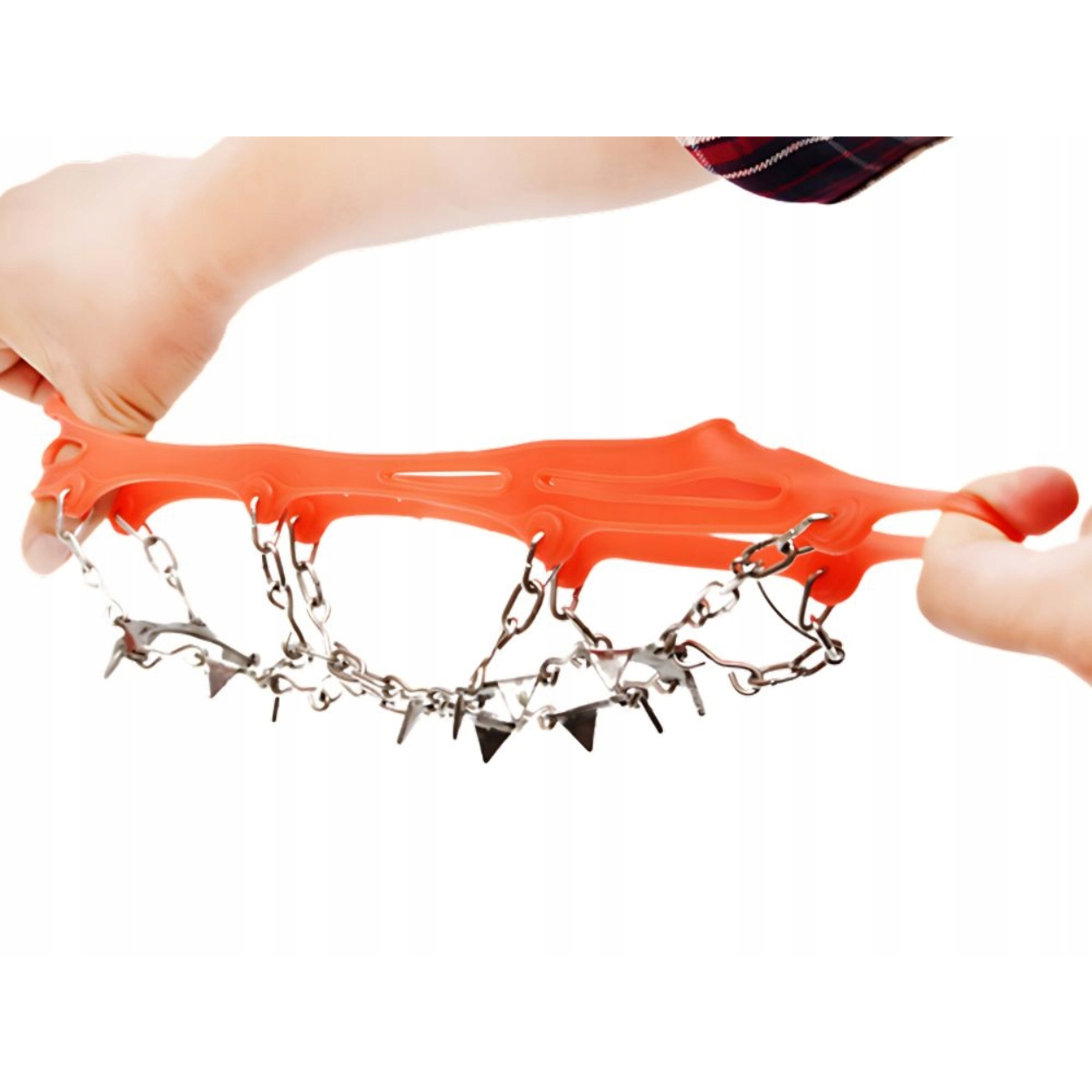 Szybkie i wygodne zakładanie raczków