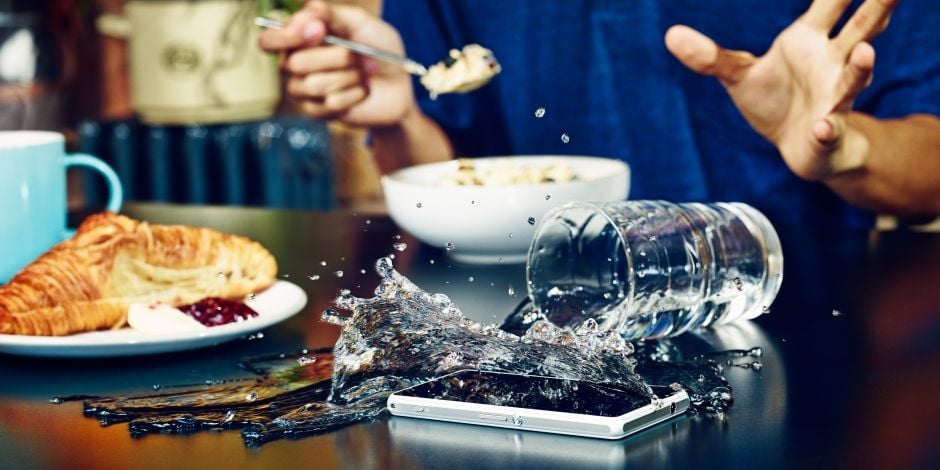 Ten wytrzymały smartfon firmy Sony jest gotowy na każdą sytuację.