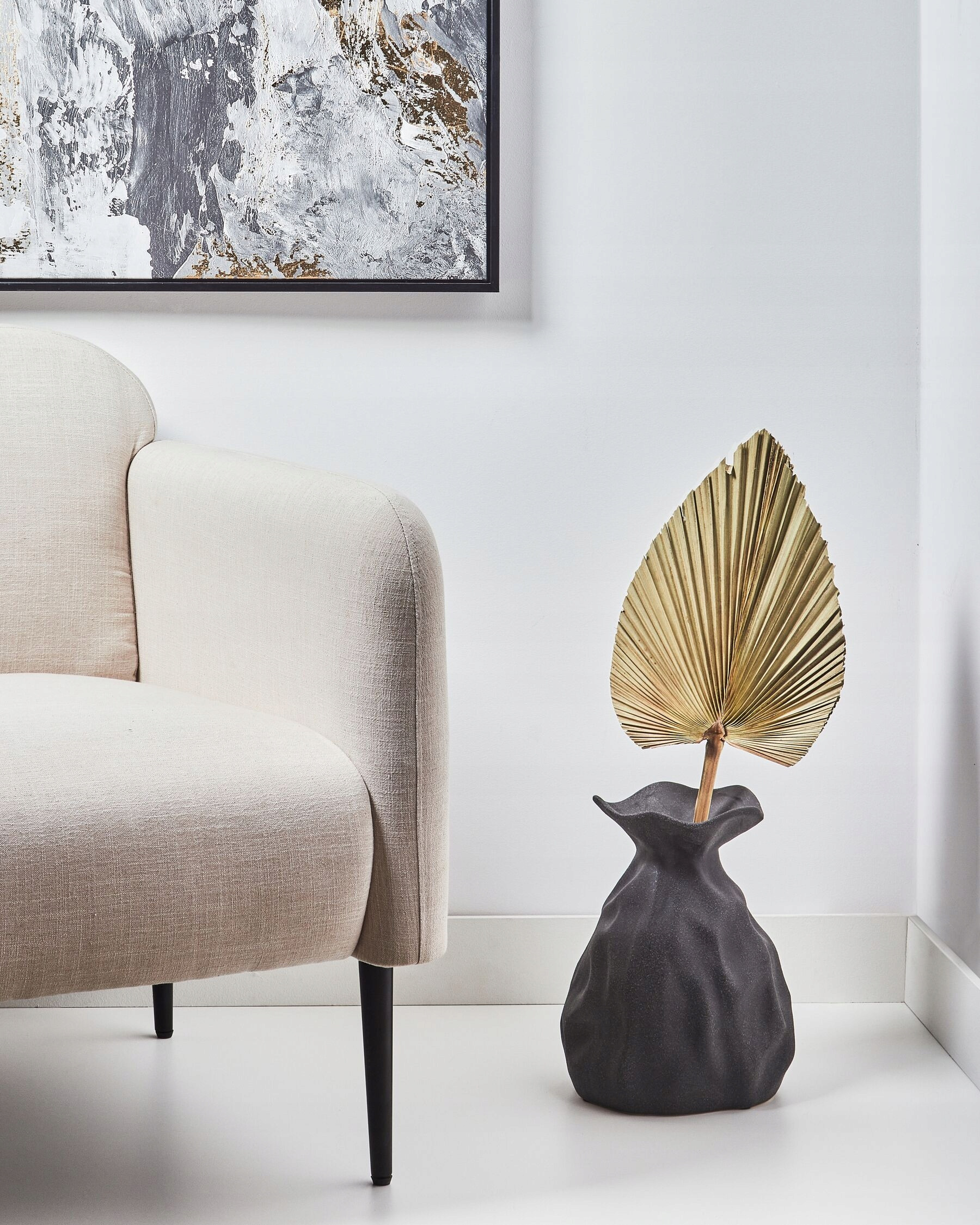 Minimalistyczny design i wodoodporna konstrukcja