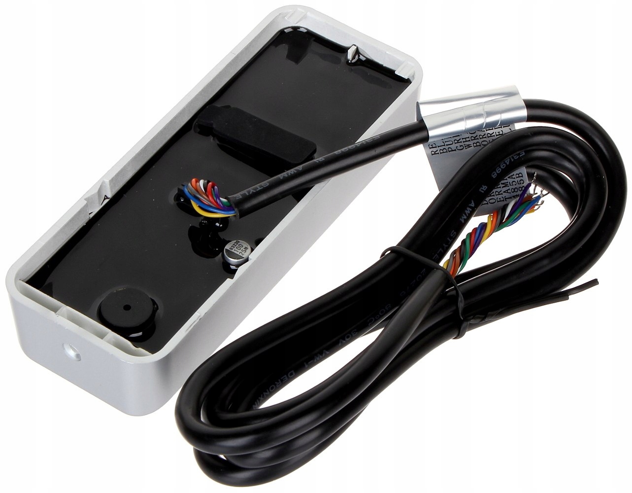 Wbudowane funkcje bezpieczeństwa: watchdog, sygnalizacja LED i buzzer