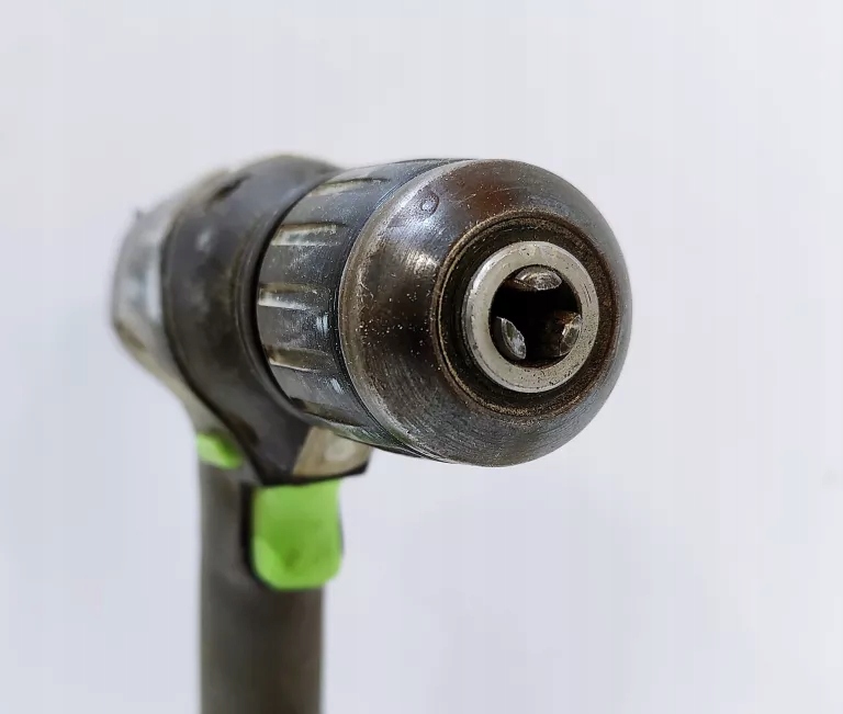 Funkcjonalność 3w1: wkrętarka, wiertarka i klucz udarowy