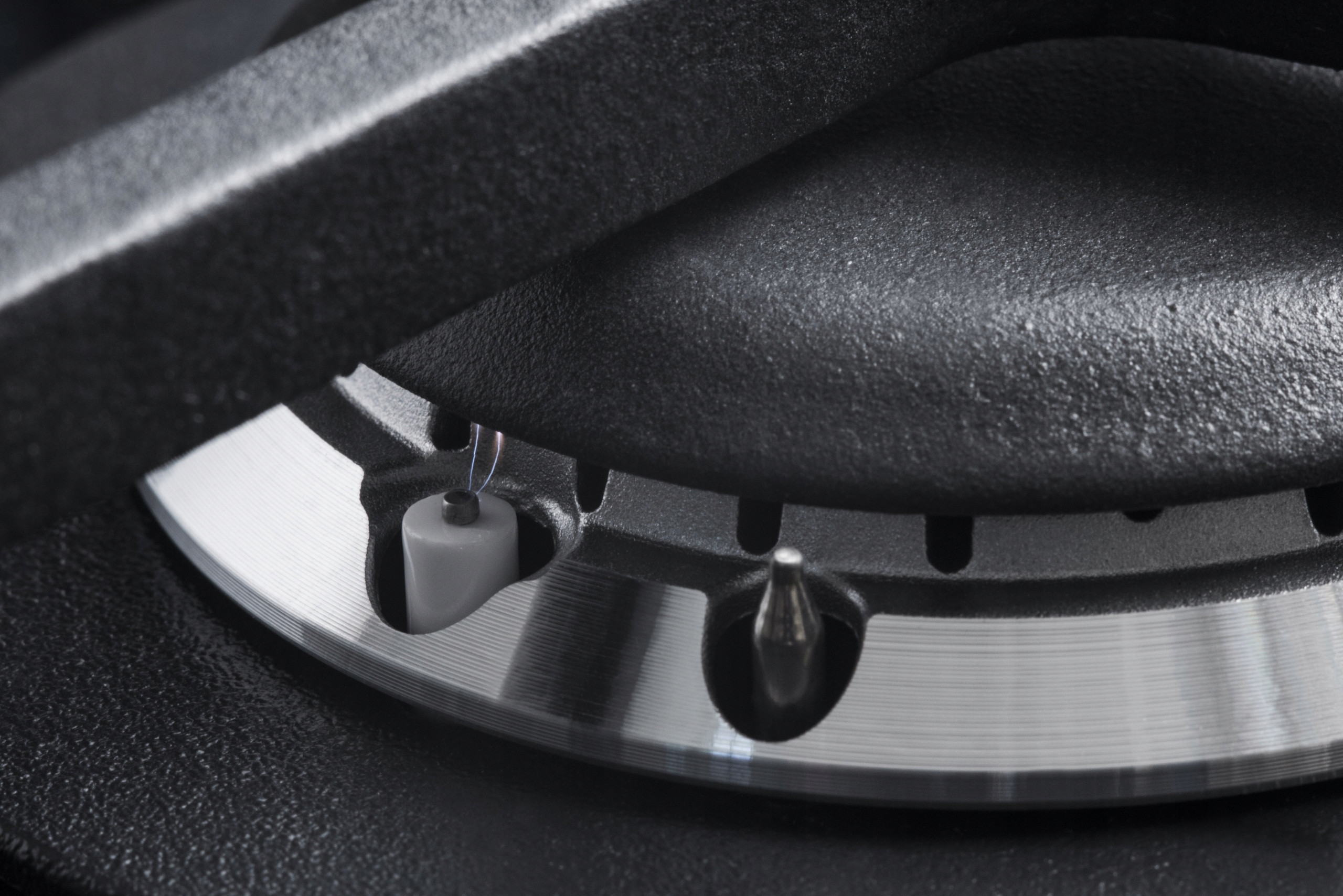 Stabilne ruszty żeliwne – wygoda i łatwość czyszczenia