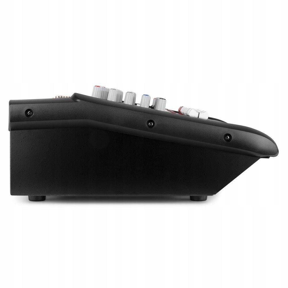 Wzmacniacz 2x 500W z cyfrowymi efektami DSP