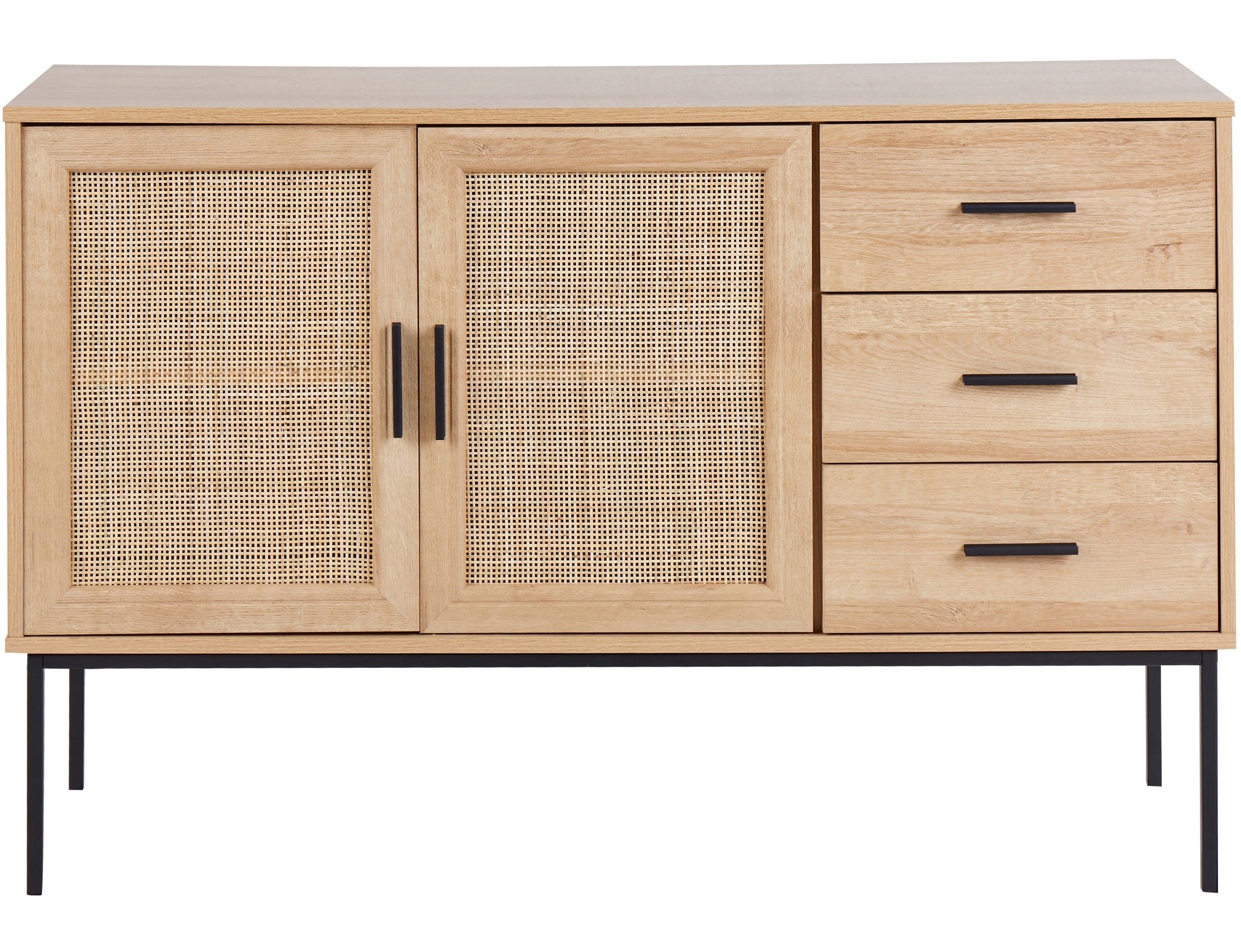 Przestronność i praktyczność – trzy szuflady i półki