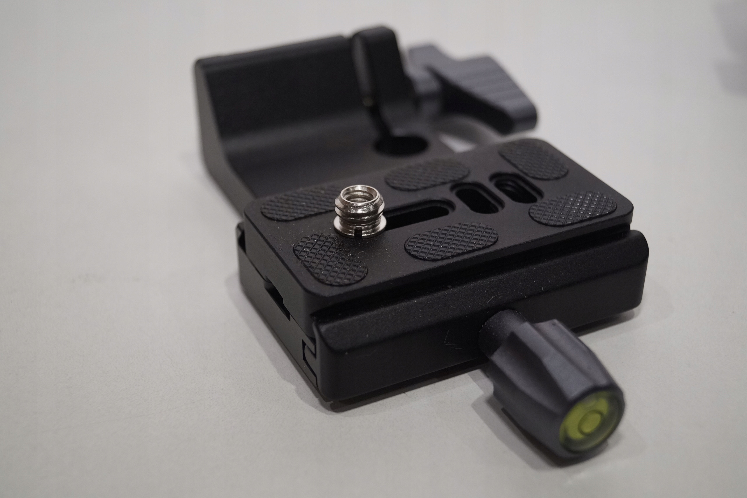 System szybkiego uwalniania Arca-Swiss – Łatwy montaż i demontaż