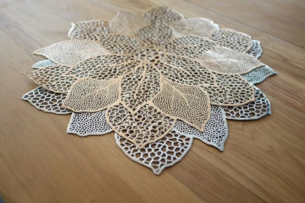 Unikalny design w kształcie kwiatu