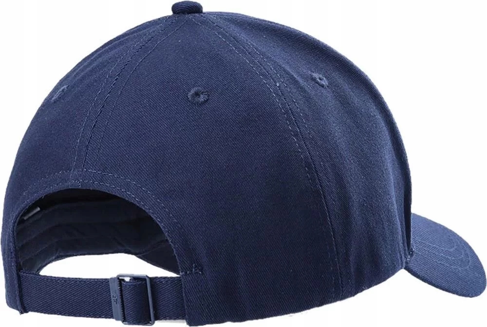 Regulowane zapięcie – Dopasuj czapkę do swoich potrzeb