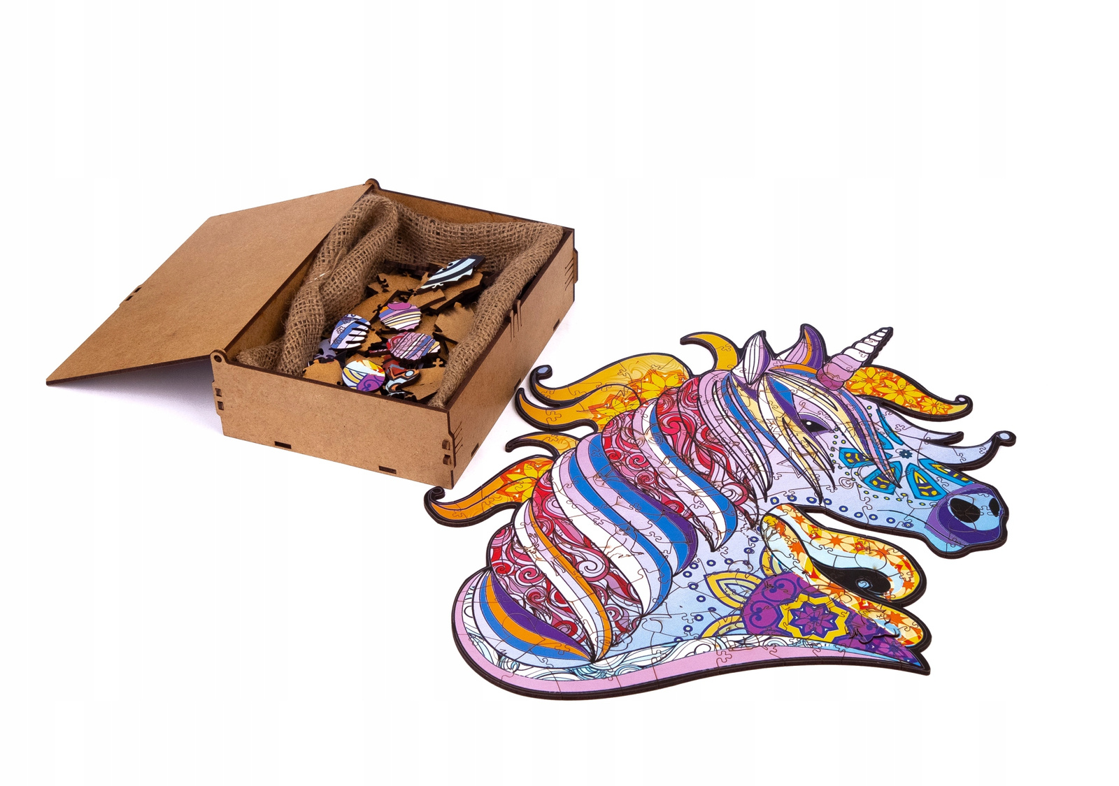 Unikalne kształty i figury puzzli drewnianych