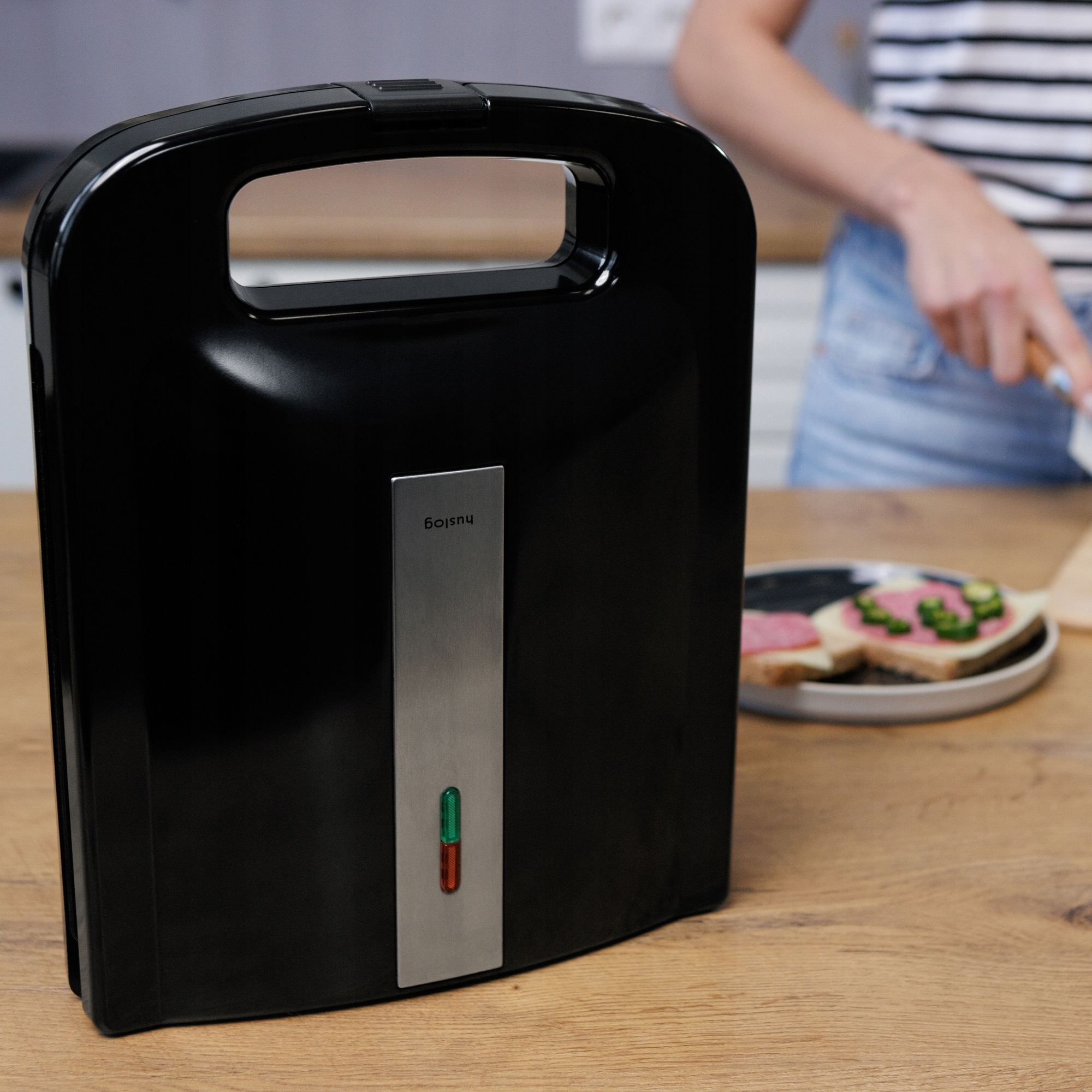 Lampki kontrolne dla wygodnej obsługi