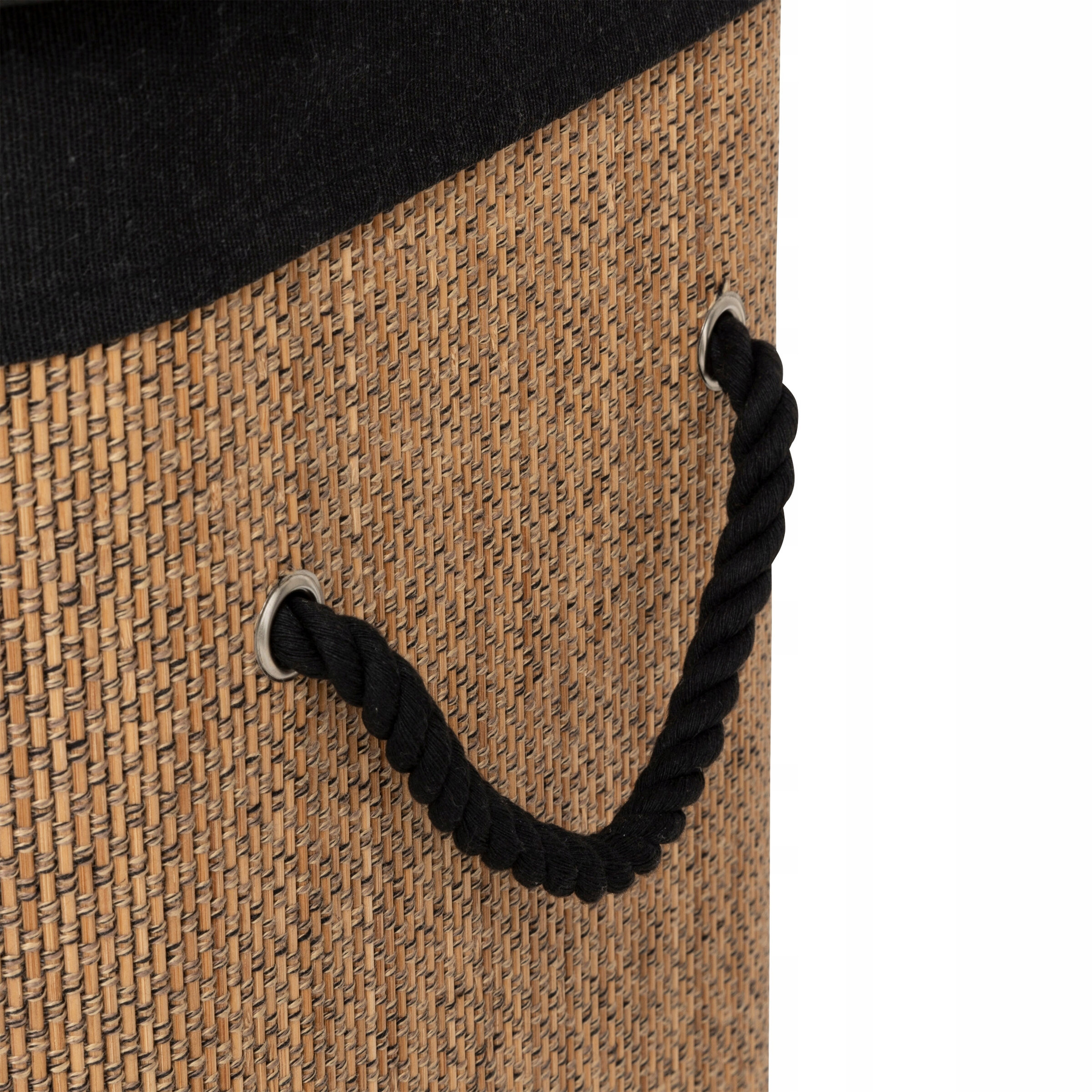 Łatwość w utrzymaniu czystości – Prosty w pielęgnacji materiał