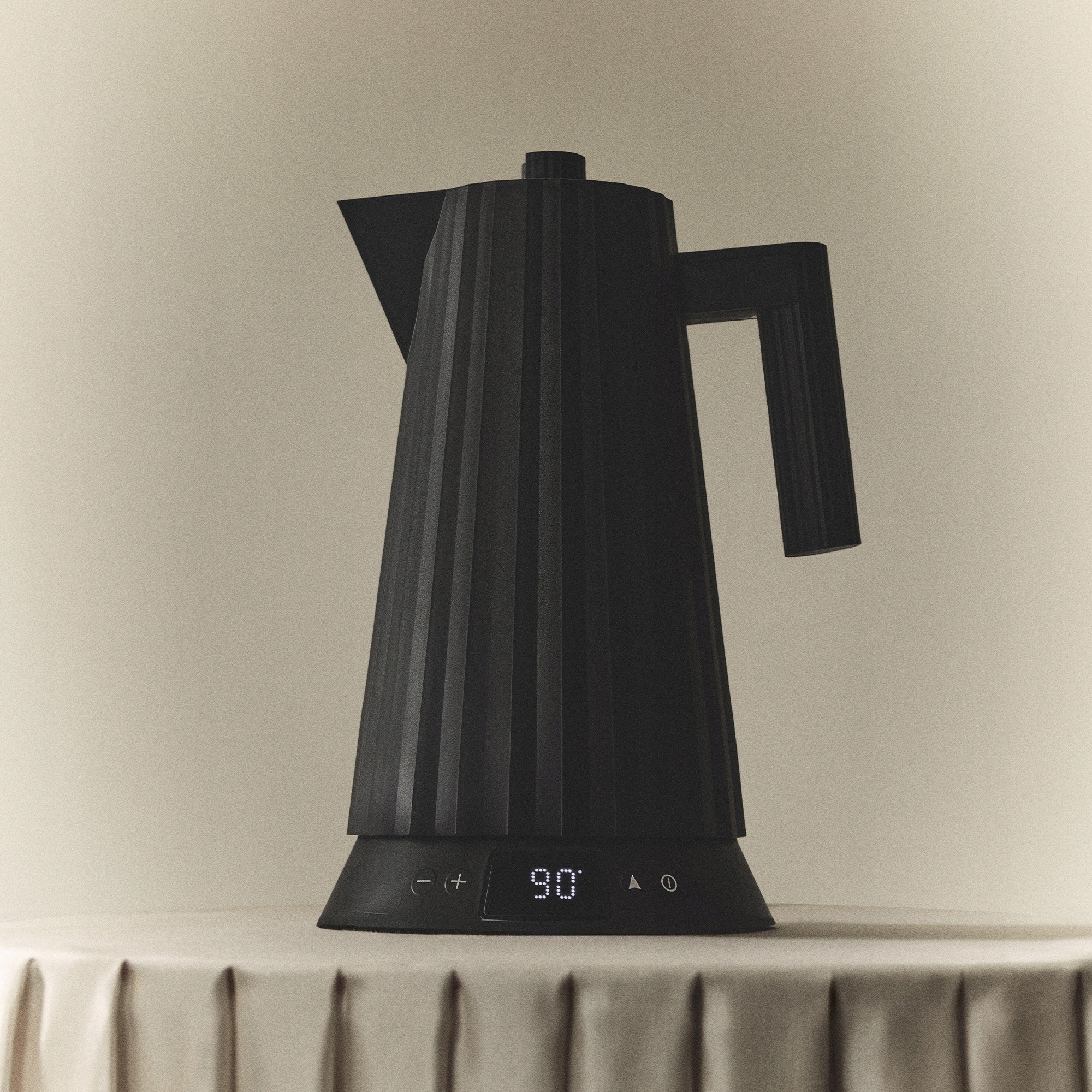 Wysoka moc 2200 W – Szybkie gotowanie wody