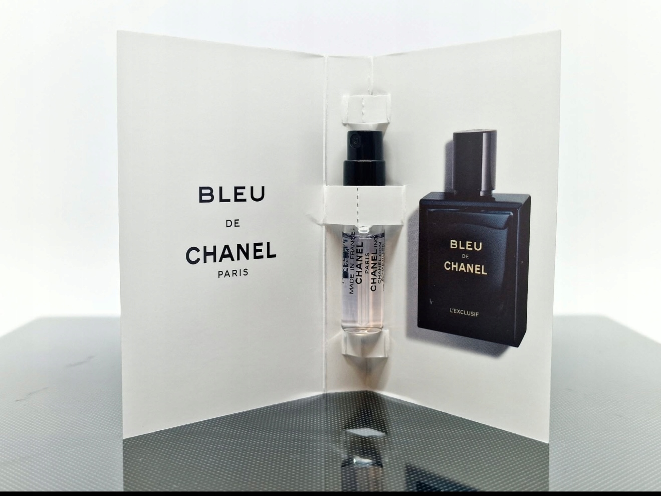 Pojemność 1,5 ml – Doskonała do torebki i na podróż