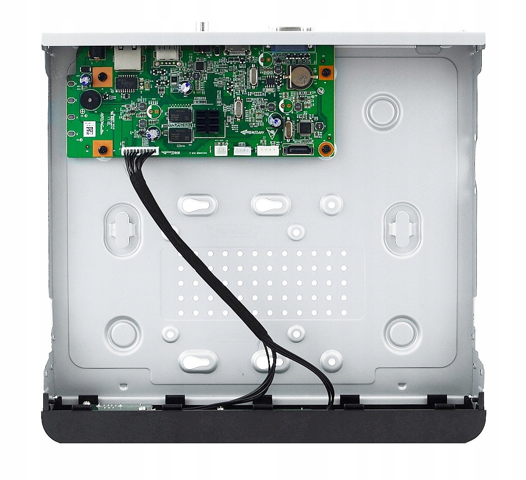 Rejestrator IP BCS-P-NVR0801-4KE-8P-III – Nowoczesne rozwiązanie do monitoringu