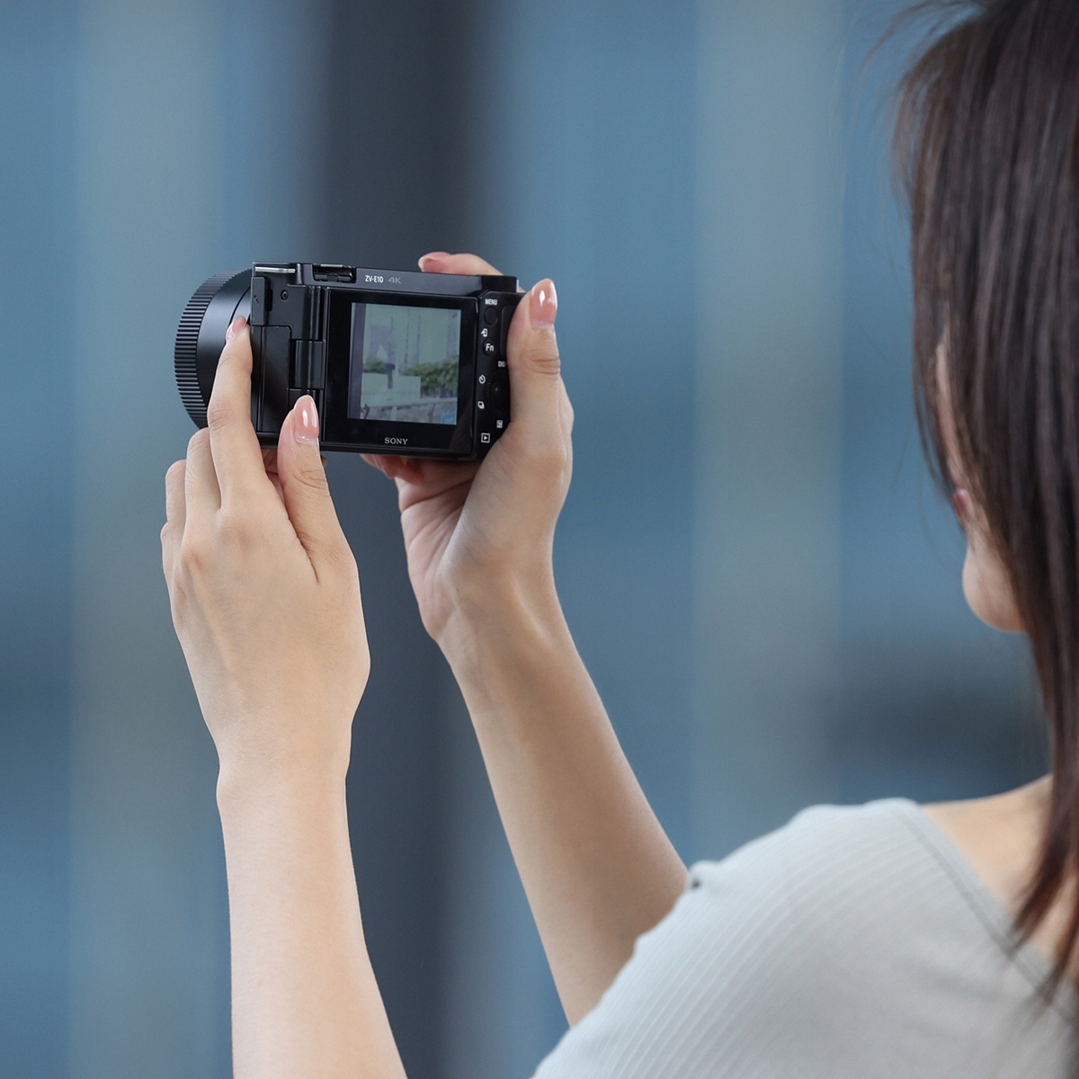 Wbudowany port USB-C – Łatwa aktualizacja oprogramowania