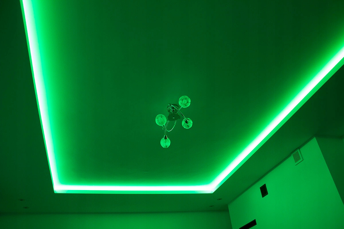 Wielokolorowe oświetlenie RGB dla każdego wnętrza