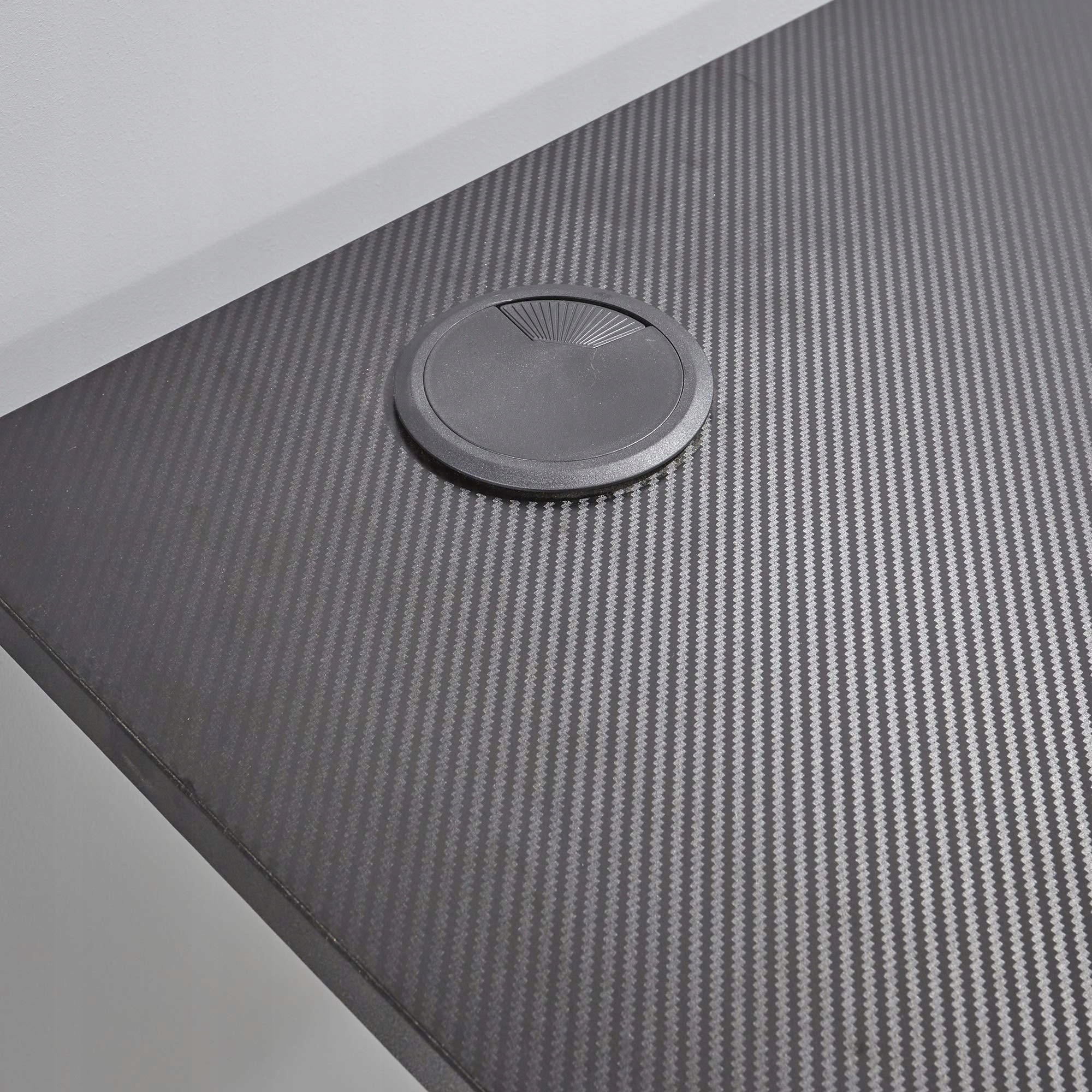 Przemyślany system organizacji kabli