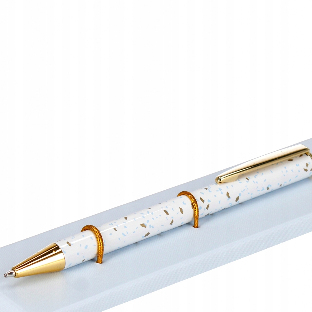 Nowoczesny i tradycyjny design długopisu Starpak