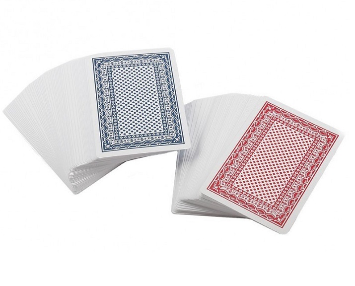 Uniwersalne zastosowanie – Graj w pokera, brydża i inne gry karciane