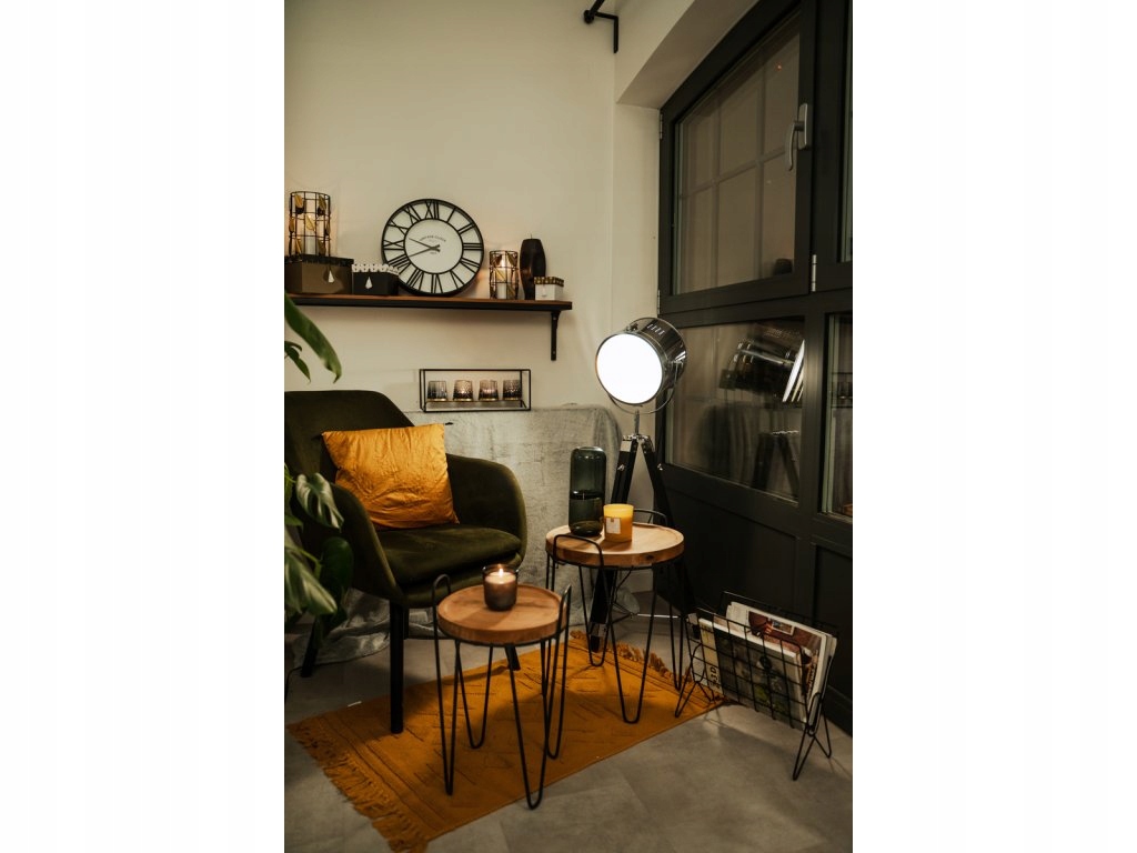 Funkcjonalność i styl – Zestaw dwóch stolików pomocniczych
