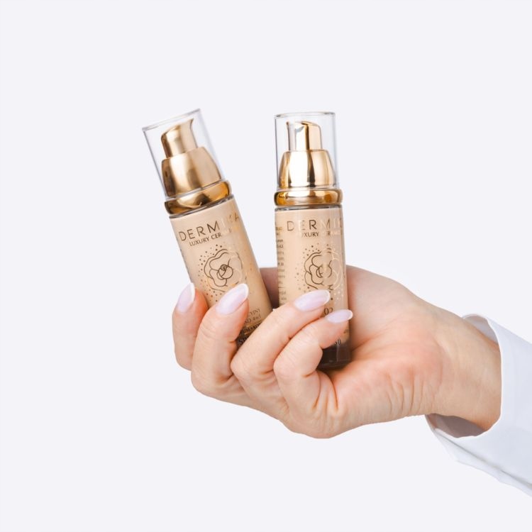 Aksamitna formuła dla perfekcyjnego krycia i blasku