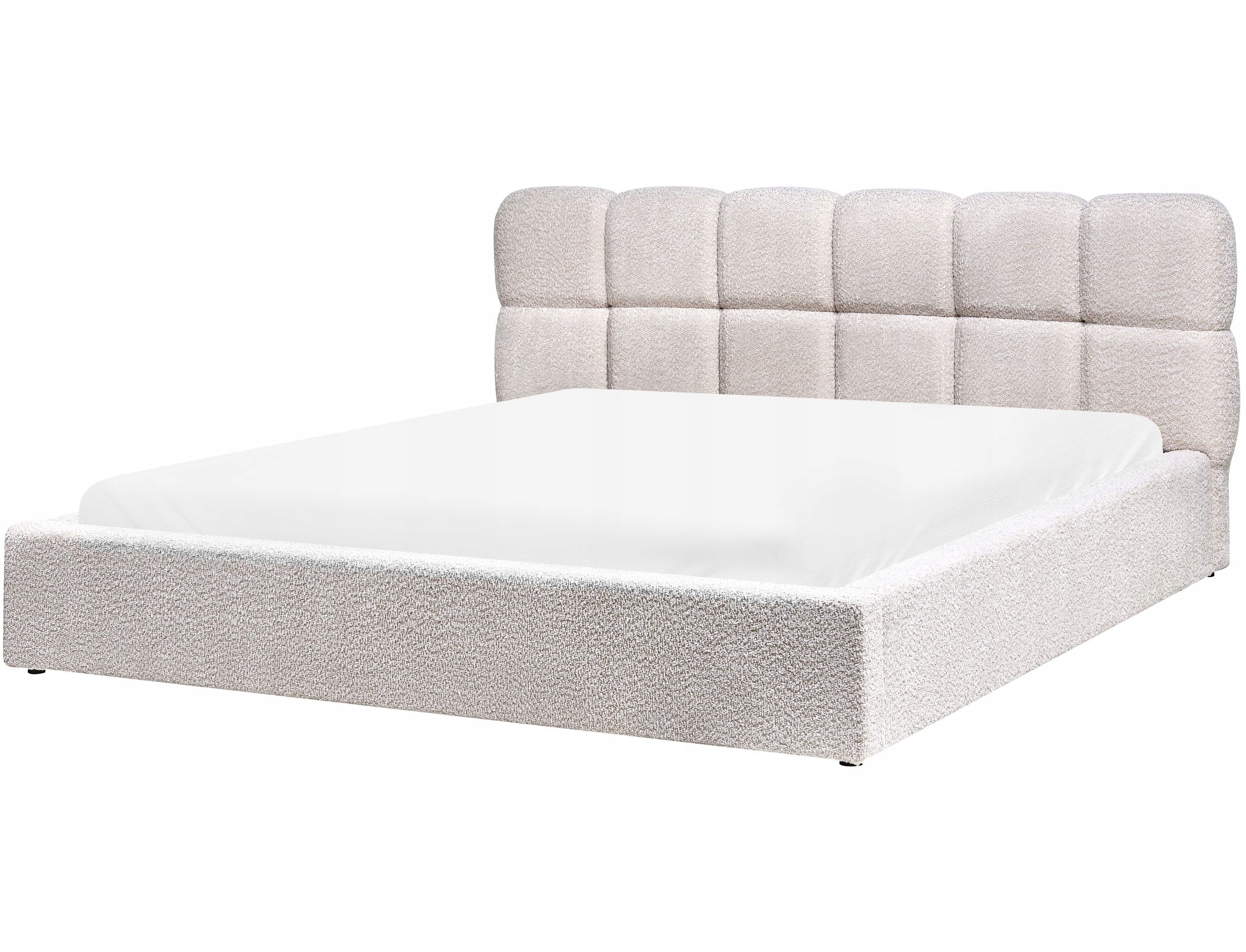 Wysoka jakość materiałów – Tapicerka boucle i drewno eukaliptusowe