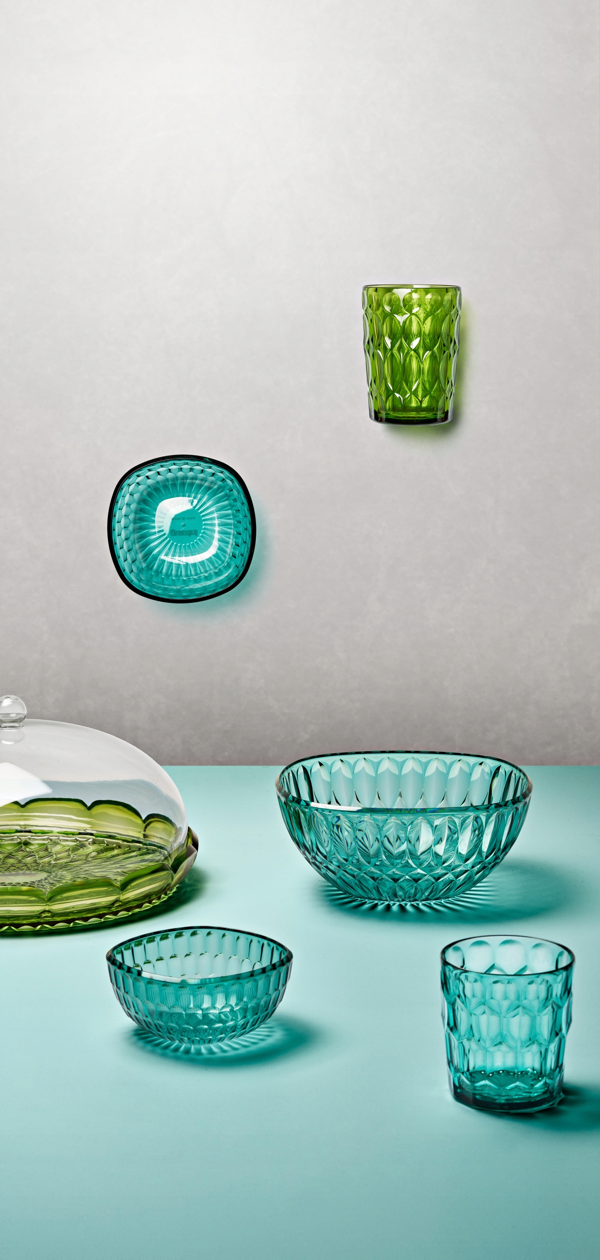 Dwustronna patera z kloszem – Idealna do serwowania ciast i deserów