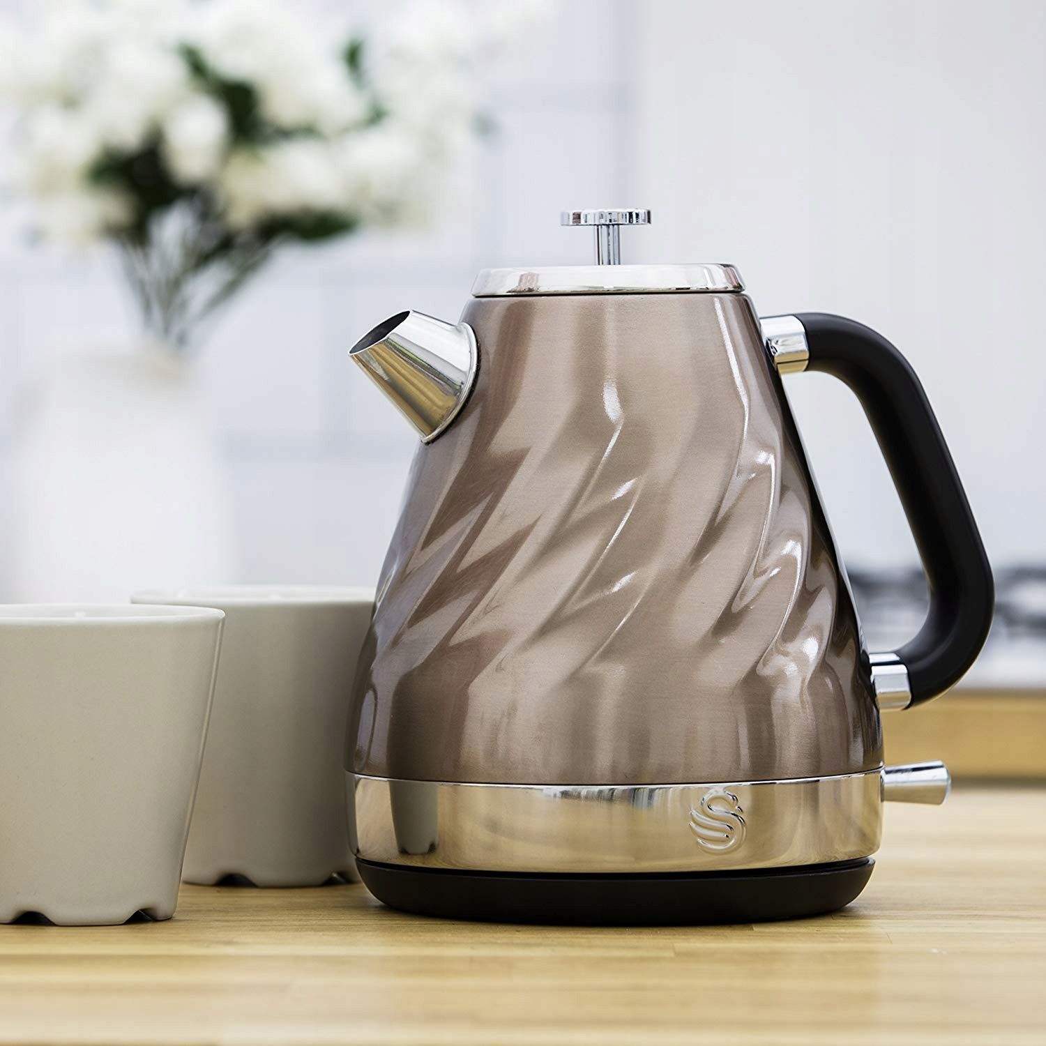 Czajnik elektryczny Copper SK37010TWN – Elegancja i funkcjonalność w Twojej kuchni