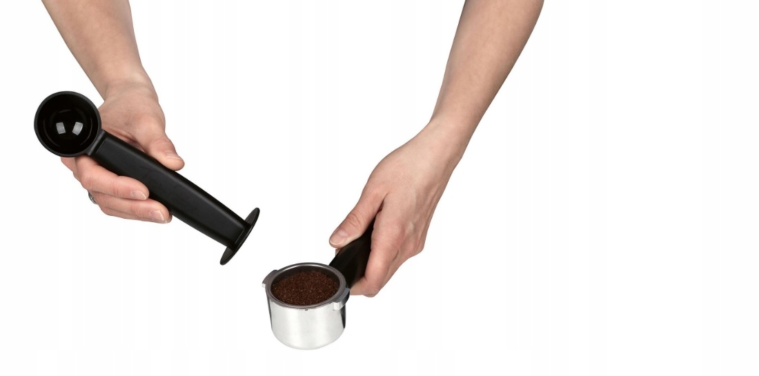 Wygodne podgrzewanie filiżanek i regulacja ilości spienionego mleka