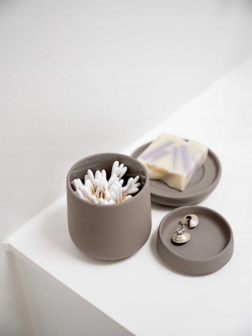 Mydelniczka Nova One Taupe – Elegancja i funkcjonalność w Twojej łazience