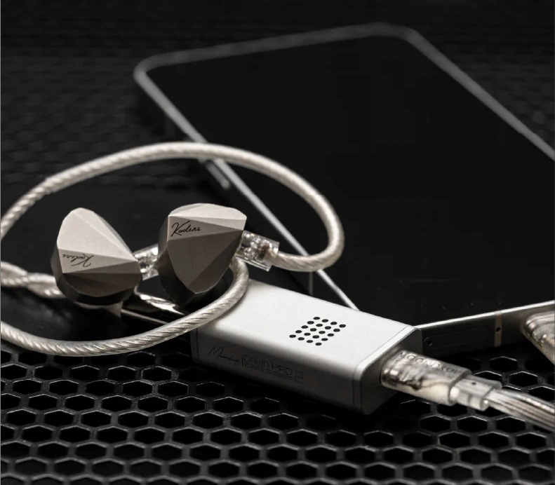 Doskonała jakość dźwięku dzięki technologii Dual CS43198