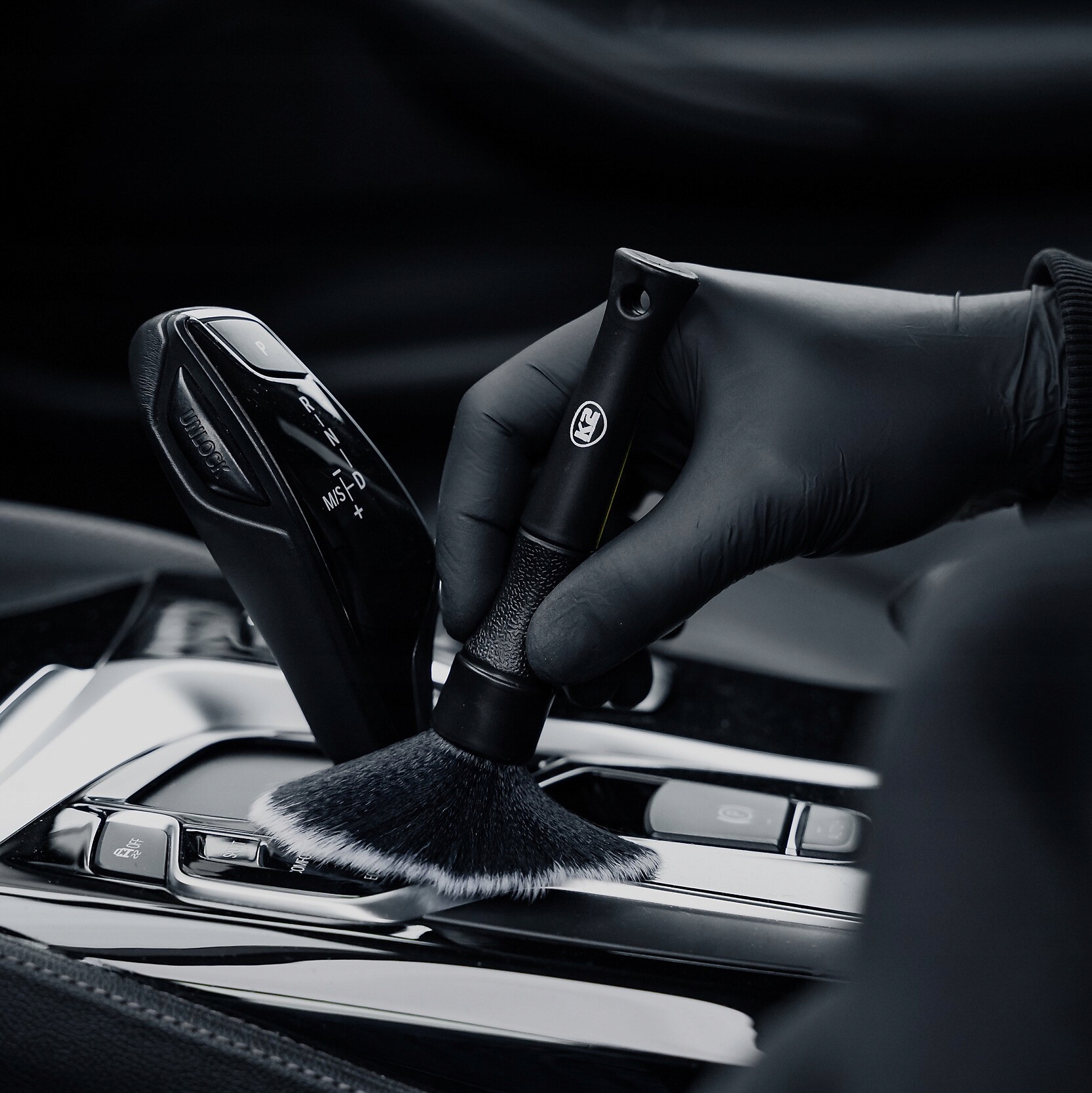 Pędzelek do detali – Skuteczność w trudno dostępnych miejscach