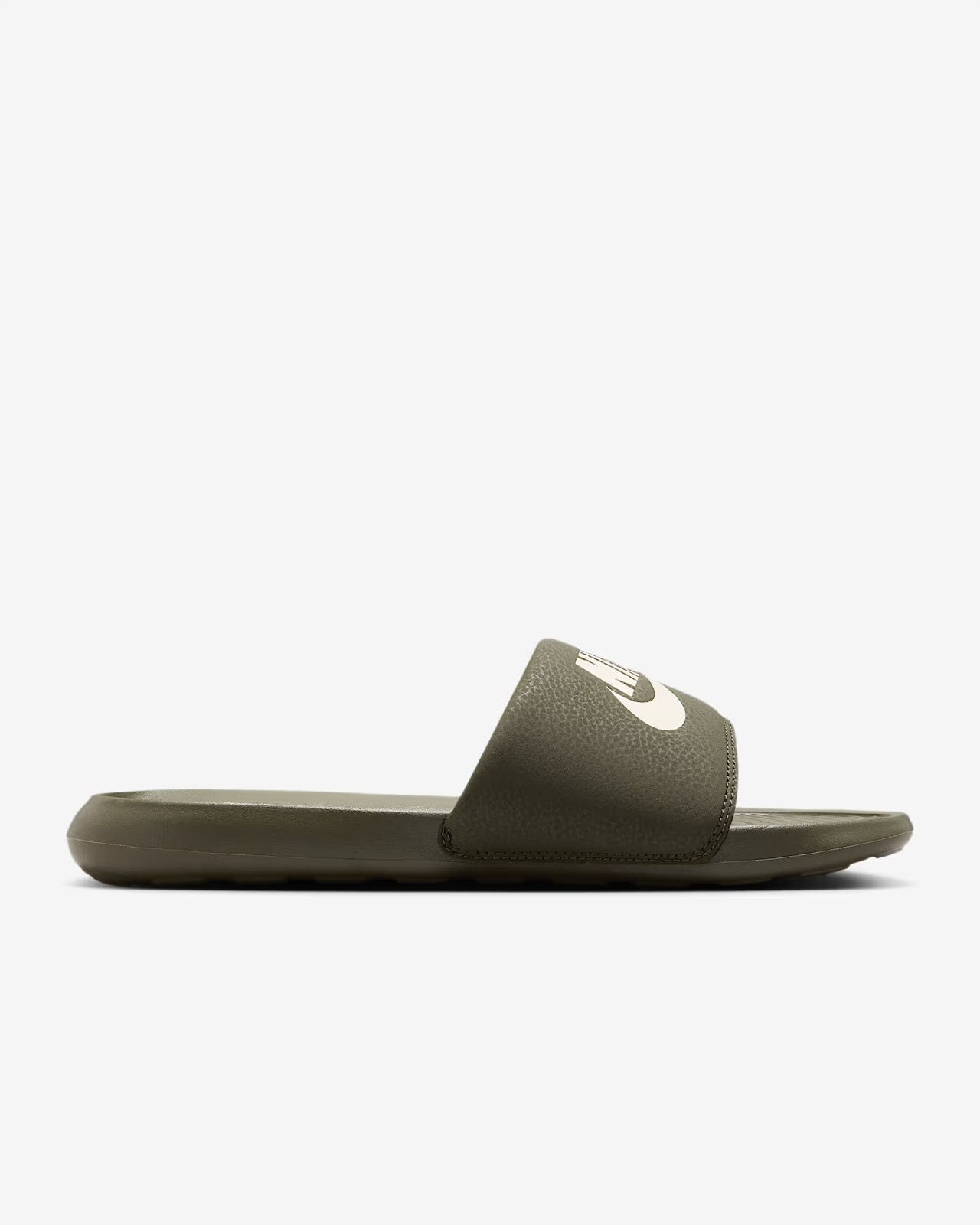 Klapki Nike Victori One khaki CN9675 303 – Komfort i styl na co dzień