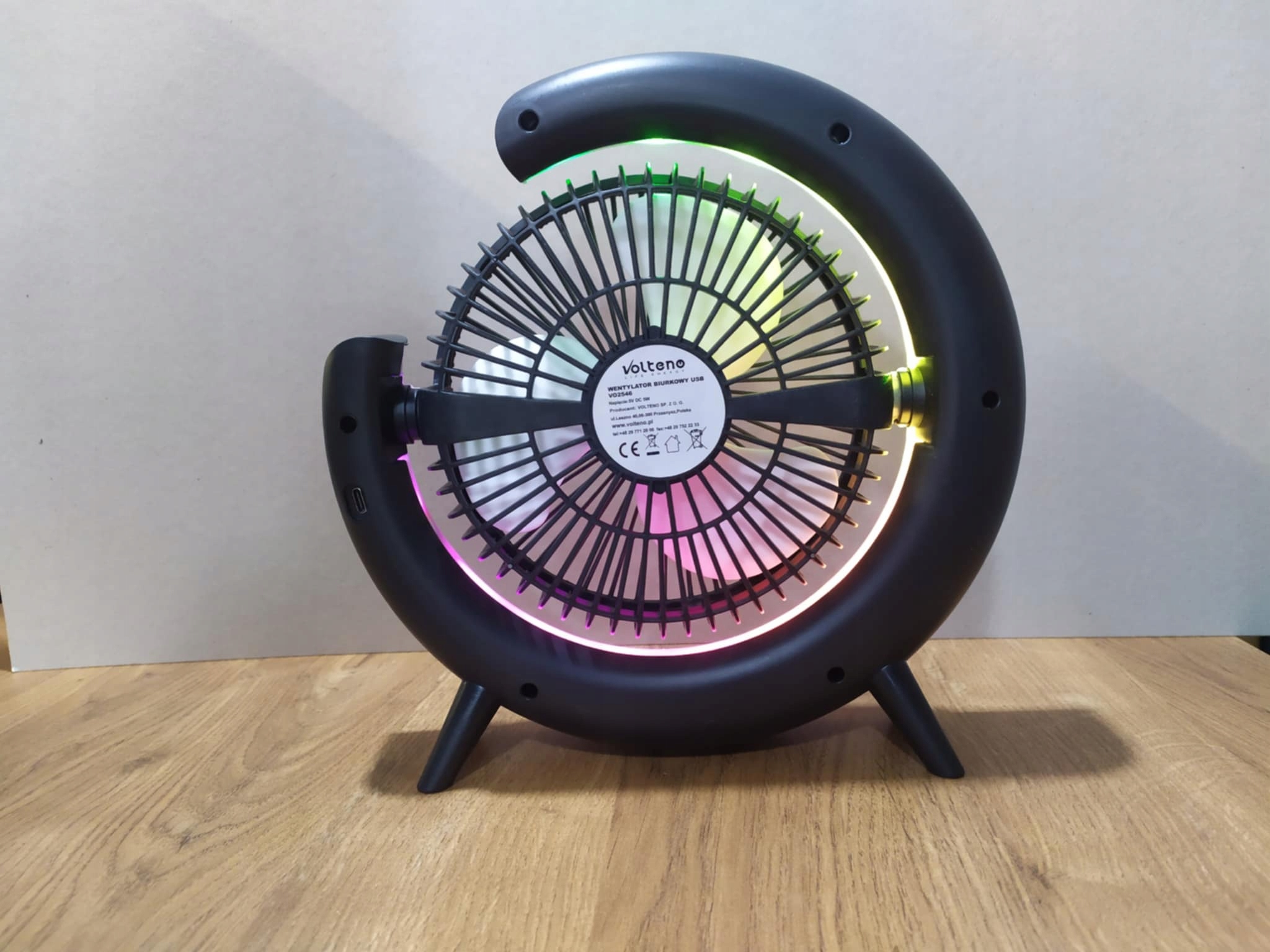 Funkcjonalność wentylatora i lampki nocnej