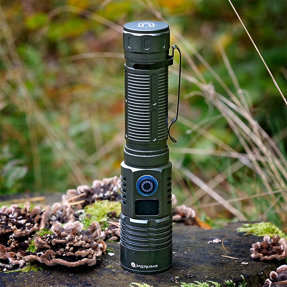 Wbudowany akumulator Li-ion 4000 mAh – długi czas pracy i szybkie ładowanie przez USB-C