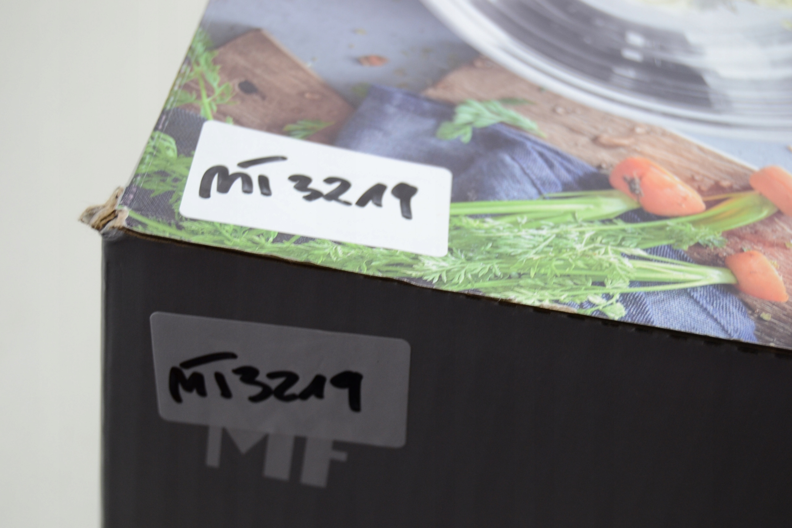 Innowacyjne funkcje: dotykowy panel sterowania i cyfrowy timer