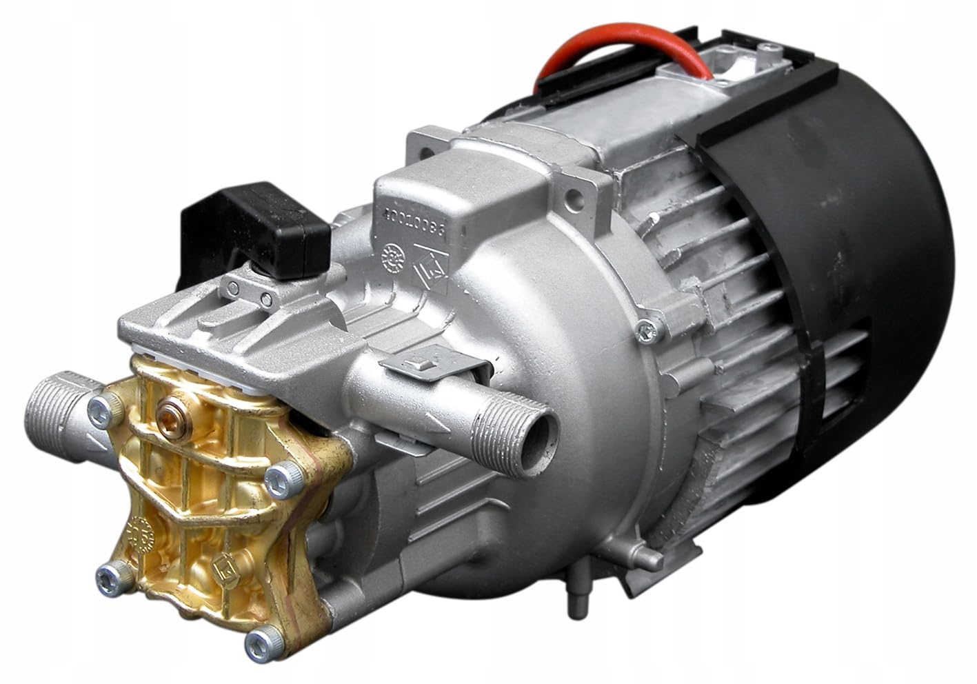 Indukcyjny silnik i mosiężna pompa – Trwałość i efektywność